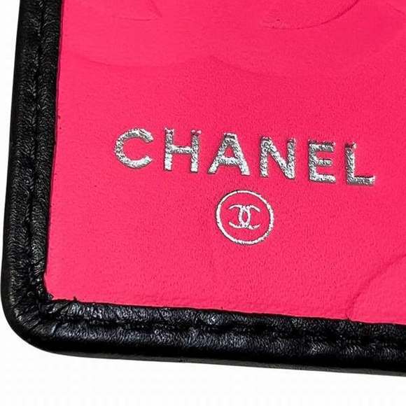 CHANEL Black Wallet - Picture 4 of 9